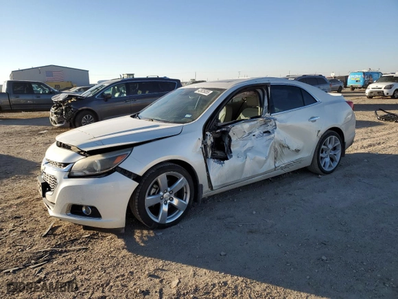 2014 Chevrolet Malibu LTZ with VIN 1G11J5SX3EF111468, listed as a Copart auction lot 42825055 with 176,573 mi miles and Salvage Title. Bid and sale history available at carsss.com. Image 1.