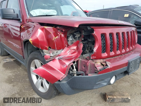2016 Jeep Patriot Latitude with VIN 1C4NJPFB0GD582527, listed as a IAAI auction lot 41494076 with 166,263 mi miles and . Bid and sale history available at DreamBid. Image 6.