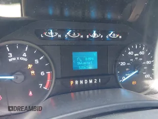 2022 Ford F-250 XL z VIN 1FTBF2A67NEG45826, wystawiony jako IAAI lot #42006684 z przebiegiem 53 561 mil mil oraz . Historia ofert i sprzedaży dostępna na DreamBid. Obrazek 7.