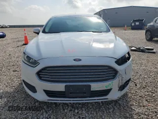 2016 Ford Fusion S z VIN 3FA6P0G76GR314485, wystawiony jako Copart lot #54860325 z przebiegiem 88 010 mil mil oraz Szkody całkowita. Historia ofert i sprzedaży dostępna na DreamBid. Obrazek 5.