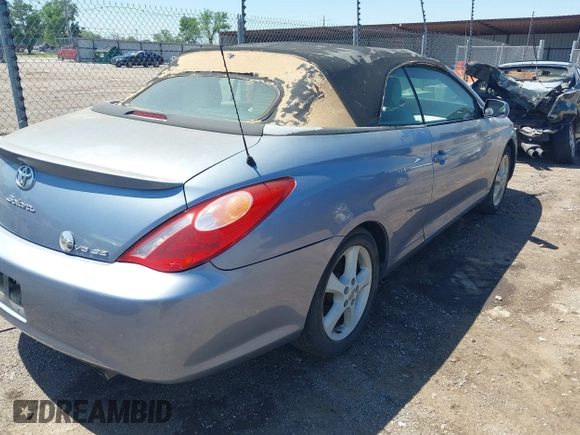 2004 Toyota Solara SE with VIN 4T1FA38P04U033813, listed as a IAAI auction lot 42091324 with 179,343 mi miles. Bid and sale history available at carsss.com. Image 6.