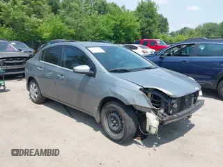 2008 Nissan Sentra S z VIN 3N1AB61E98L666254, wystawiony jako IAAI lot #42412586 z przebiegiem 197 876 mil mil oraz . Historia ofert i sprzedaży dostępna na DreamBid. Obrazek 1.
