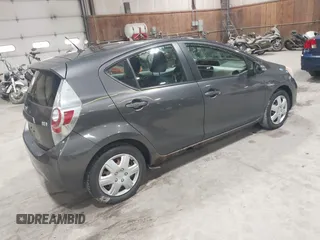 2012 Toyota Prius One z VIN JTDKDTB36C1508025, wystawiony jako IAAI lot #41983947 z przebiegiem 180 357 mil mil oraz . Historia ofert i sprzedaży dostępna na DreamBid. Obrazek 4.