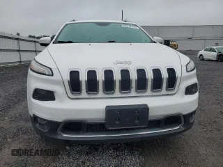 2018 Jeep Cherokee Limited z VIN 1C4PJMDB6JD593551, wystawiony jako Copart lot #57972315 z przebiegiem 141 051 mil mil oraz Szkoda całkowita • Salvage title. Historia ofert i sprzedaży dostępna na DreamBid. Obrazek 5.