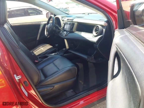 2013 Toyota RAV4 XLE with VIN 2T3WFREV0DW058161, listed as a IAAI auction lot 42106033 with 261,011 mi miles. Bid and sale history available at carsss.com. Image 5.