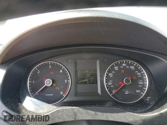 2013 Volkswagen Jetta TDI w/Premium with VIN 3VWLL7AJ4DM385387, listed as a Copart auction lot 63132695 with 132,468 mi miles and Clean title. Bid and sale history available at DreamBid. Image 9.