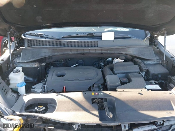 2019 Kia Sorento L with VIN 5XYPG4A39KG595292, listed as a IAAI auction lot 41262042 with 62,835 mi miles. Bid and sale history available at carsss.com. Image 10.