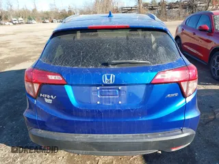 2018 Honda HR-V EX-L Navi with VIN 3CZRU6H74JM705814, listed as a IAAI auction lot 41296671 with 56,702 mi miles. Bid and sale history available at carsss.com. Image 16.