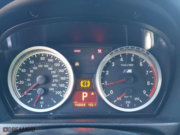 2011 BMW M3 with VIN WBSDX9C57BE584727, listed as a IAAI auction lot 40921043 with 148,068 mi miles. Bid and sale history available at carsss.com. Image 15.