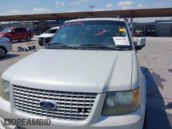 2006 Ford Expedition z VIN 1FMPU195X6LA76819, wystawiony jako IAAI lot #42047702 z przebiegiem 290 392 mil mil oraz . Historia ofert i sprzedaży dostępna na DreamBid. Obrazek 6.