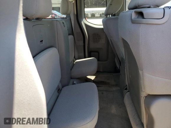 2014 Nissan Frontier S z VIN 1N6BD0CT5EN732232, wystawiony jako Copart lot #56677535 z przebiegiem 190 705 mil mil oraz Tytuł czysty. Historia ofert i sprzedaży dostępna na DreamBid. Obrazek 11.