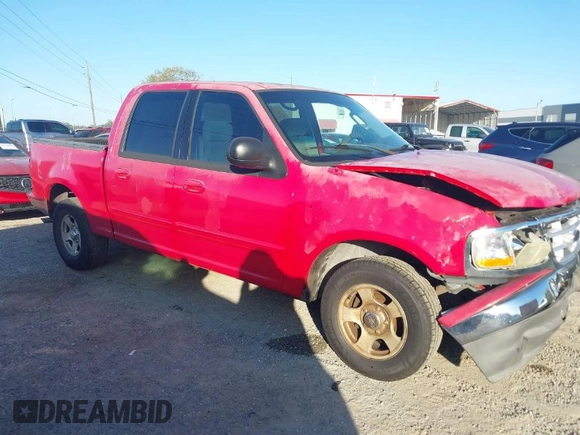 2003 Ford F-150 XLT with VIN 1FTRW07683KB26809, listed as a IAAI auction lot 41800242 with Not Provided miles. Bid and sale history available at carsss.com. Image 1.