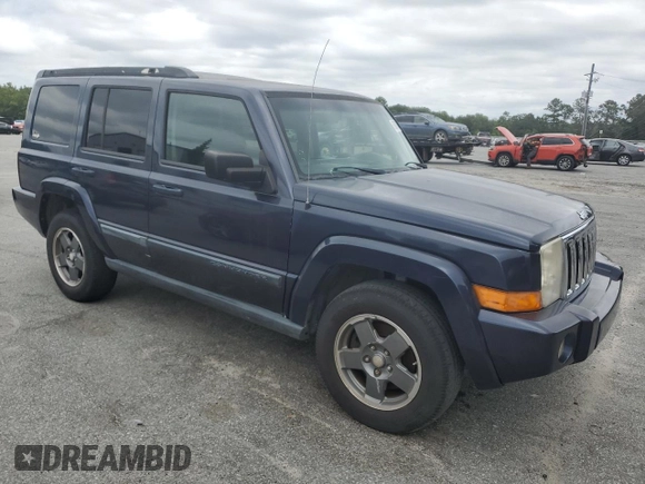 2008 Jeep Commander Sport with VIN 1J8HH48K18C229797, listed as a Copart auction lot 68807034 with 163,589 mi miles and Salvage title. Bid and sale history available at DreamBid. Image 4.