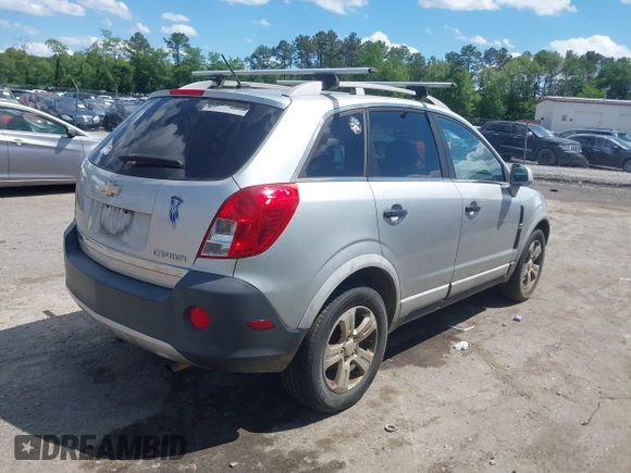 2014 Chevrolet Captiva Sport LS with VIN 3GNAL2EK2ES652899, listed as a IAAI auction lot 42191815 with 216,714 mi miles. Bid and sale history available at carsss.com. Image 4.