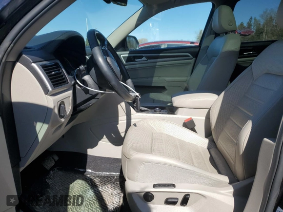2018 Volkswagen Atlas 3.6L V6 SEL with VIN 1V2MR2CA2JC566795, listed as a Copart auction lot 49963295 with 132,307 mi miles and Salvage Title. Bid and sale history available at carsss.com. Image 7.