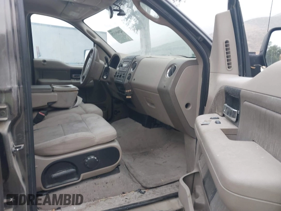 2005 Ford F-150 XLT with VIN 1FTRW12W15KE64553, listed as a IAAI auction lot 42009373 with 106,454 mi miles. Bid and sale history available at carsss.com. Image 5.