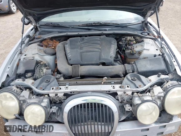 2001 Jaguar S-Type with VIN SAJDA01P91GM04421, listed as a IAAI auction lot 41676230 with 139,403 mi miles and . Bid and sale history available at DreamBid. Image 10.