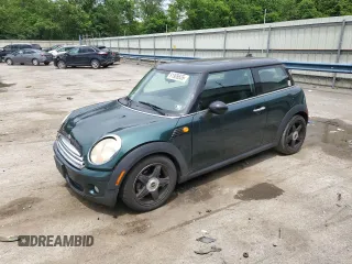 2007 MINI Hardtop with VIN WMWMF33537TL77985, listed as a Copart auction lot 61908635 with 180,470 mi miles and Salvage title. Bid and sale history available at DreamBid. Image 1.