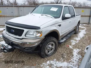 2002 Ford F-150 XLT with VIN 1FTRW08L12KA67332, listed as a IAAI auction lot 41617397 with 41,099 mi miles. Bid and sale history available at carsss.com. Image 17.