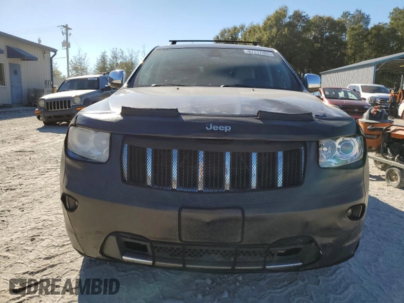 2013 Jeep Grand Cherokee Limited with VIN 1C4RJEBG2DC642672, listed as a Copart auction lot 87717305 with 253,878 mi miles and Salvage Title. Bid and sale history available at carsss.com. Image 5.