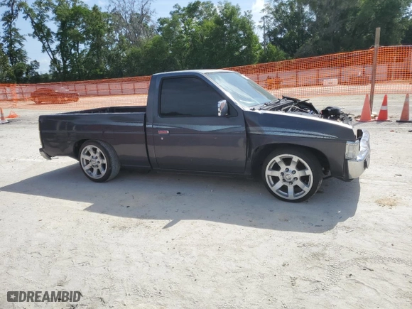 1996 Nissan Trucks 2WD XE with VIN 1N6SD11S0TC311270, listed as a Copart auction lot 53870965 with 145,595 mi miles and Salvage Title. Bid and sale history available at carsss.com. Image 4.