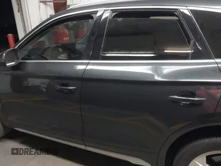 2021 Audi Q5 Premium Plus z VIN WA1BAAFY6M2130300, wystawiony jako IAAI lot #42250661 z przebiegiem 49 147 mil mil oraz . Historia ofert i sprzedaży dostępna na DreamBid. Obrazek 14.