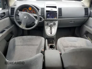 2008 Nissan Sentra S z VIN 3N1AB61E08L627472, wystawiony jako Copart lot #57823455 z przebiegiem 164 942 mil mil oraz Szkoda całkowita • Salvage title. Historia ofert i sprzedaży dostępna na DreamBid. Obrazek 8.