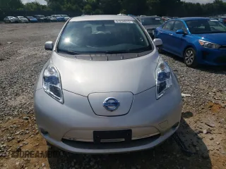 2015 Nissan LEAF S with VIN 1N4AZ0CP7FC320223, listed as a Copart auction lot 61234915 with 79,514 mi miles and Salvage title. Bid and sale history available at DreamBid. Image 5.