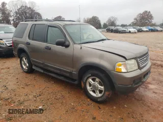 2003 Ford Explorer XLT with VIN 1FMZU73W33UB33767, listed as a Copart auction lot 81586014 with 196,537 mi miles and Clean title. Bid and sale history available at DreamBid. Image 4.