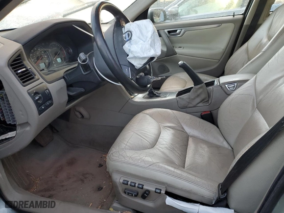 2008 Volvo S60 2.5T with VIN YV1RH592882676613, listed as a Copart auction lot 89141905 with 160,981 mi miles and Salvage Title. Bid and sale history available at carsss.com. Image 7.