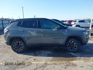 2019 Jeep Compass Trailhawk with VIN 3C4NJDDB2KT716281, listed as a IAAI auction lot 41840458 with 89,246 mi miles and . Bid and sale history available at DreamBid. Image 13.