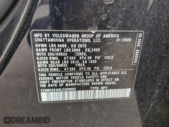 2020 Volkswagen Atlas SEL with VIN 1V2MC2CA9LC206962, listed as a Copart auction lot 51628335 with 47,166 mi miles and Salvage title. Bid and sale history available at DreamBid. Image 13.