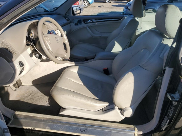 2001 Mercedes-Benz CLK-Class with VIN WDBLJ70G41F189166, listed as a Copart auction lot 87976845 with 139,316 mi miles and Salvage Title. Bid and sale history available at carsss.com. Image 7.