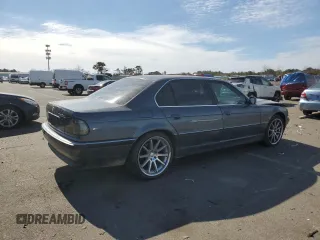 1999 BMW 7 Series 740il with VIN WBAGH8336XDP01928, listed as a Copart auction lot 46173335 with 186,943 mi miles and Salvage Title. Bid and sale history available at carsss.com. Image 3.