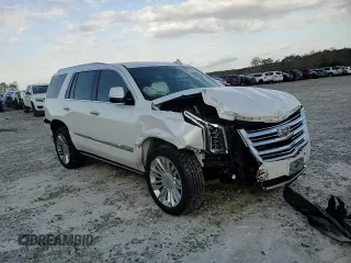 2016 Cadillac Escalade Platinum z VIN 1GYS4DKJ9GR279152, wystawiony jako Copart lot #49911015 z przebiegiem 146 399 mil mil oraz Szkoda całkowita • Salvage title. Historia ofert i sprzedaży dostępna na DreamBid. Obrazek 12.