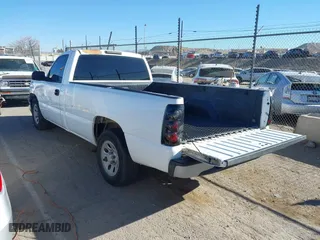 2006 Chevrolet Silverado 1500 Work Truck with VIN 3GCEC14X06G247064, listed as a IAAI auction lot 41655529 with 206,434 mi miles. Bid and sale history available at carsss.com. Image 3.