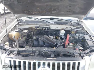 2008 Mercury Mariner with VIN 4M2CU91178KJ17114, listed as a IAAI auction lot 41677420 with 230,371 mi miles. Bid and sale history available at carsss.com. Image 10.