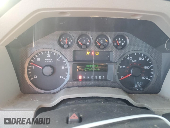 2008 Ford F-350 XL with VIN 1FTWX31528EE31715, listed as a Copart auction lot 81726134 with 127,362 mi miles and Clean Title. Bid and sale history available at DreamBid. Image 9.