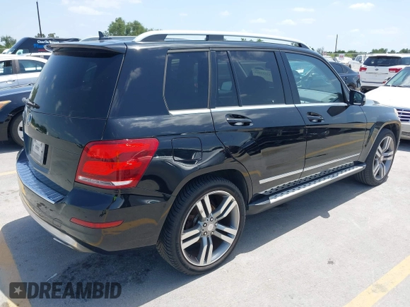 2013 Mercedes-Benz GLK 350 z VIN WDCGG5HBXDG051431, wystawiony jako IAAI lot #42533464 z przebiegiem 151 514 mil mil oraz . Historia ofert i sprzedaży dostępna na DreamBid. Obrazek 4.