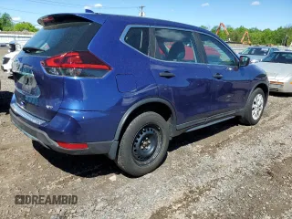 2018 Nissan Rogue SV z VIN 5N1AT2MV4JC760327, wystawiony jako Copart lot #55622075 z przebiegiem 121 294 mil mil oraz Szkoda całkowita • Salvage title. Historia ofert i sprzedaży dostępna na DreamBid. Obrazek 3.