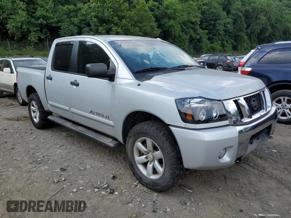 2013 Nissan Titan SV with VIN 1N6AA0EC6DN302015, listed as a Copart auction lot 42545235 with 242,993 mi miles and Non repairable. Bid and sale history available at DreamBid. Image 4.