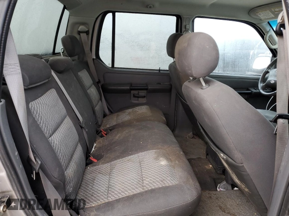 2005 Ford Explorer Sport Trac XLS z VIN 1FMZU77K95UA78526, wystawiony jako Copart lot #42809385 z przebiegiem 81 971 mil mil oraz Czysty tytuł • Clean title. Historia ofert i sprzedaży dostępna na DreamBid. Obrazek 10.