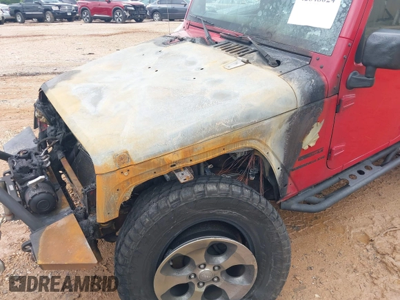 2014 Jeep Wrangler Sport с VIN 1C4AJWAGXEL107854, выставлен на аукционе IAAI как лот 42648024 с пробегом Не указан миль и . История ставок и продаж доступна на DreamBid. Изображение 6.