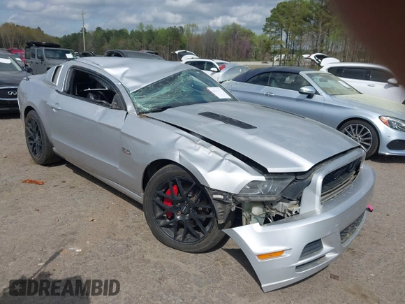 2013 Ford Mustang GT with VIN 1ZVBP8CFXD5233165, listed as a IAAI auction lot 41913971 with 181,914 mi miles. Bid and sale history available at carsss.com. Image 1.
