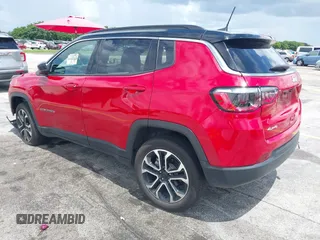 2024 Jeep Compass Limited z VIN 3C4NJDCN1RT596592, wystawiony jako IAAI lot #42740215 z przebiegiem 45 153 mil mil oraz . Historia ofert i sprzedaży dostępna na DreamBid. Obrazek 3.