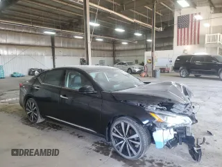 2019 Nissan Altima 2.5 Platinum with VIN 1N4BL4FV6KC179520, listed as a Copart auction lot 48404465 with 70,190 mi miles and Salvage Title. Bid and sale history available at carsss.com. Image 4.