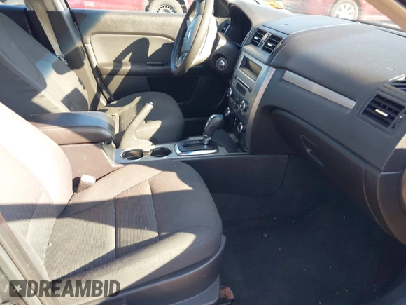 2012 Ford Fusion SE with VIN 3FAHP0HA8CR405514, listed as a IAAI auction lot 42535230 with Not provided miles and . Bid and sale history available at DreamBid. Image 5.