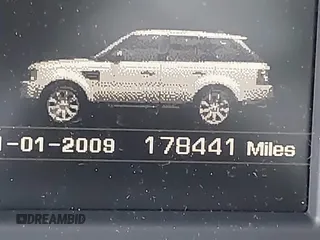 2012 Land Rover Range Rover Sport SC Autobiography с VIN SALSP2E40CA747150, выставлен на аукционе IAAI как лот 42769948 с пробегом 178 441 миль миль и . История ставок и продаж доступна на DreamBid. Изображение 15.