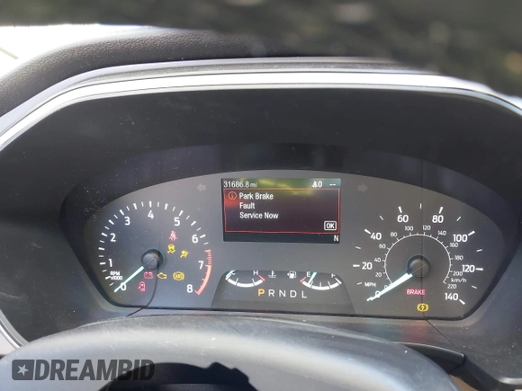 2022 Ford Escape SE z VIN 1FMCU0G64NUB64536, wystawiony jako IAAI lot #41834238 z przebiegiem 31 686 mil mil oraz . Historia ofert i sprzedaży dostępna na DreamBid. Obrazek 7.