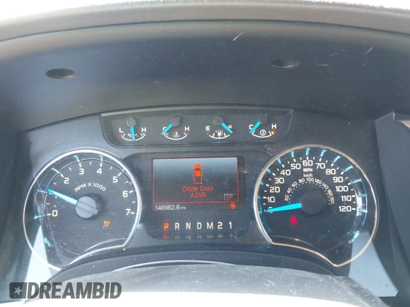 2014 Ford F-150 XL z VIN 1FTFW1EF3EKE39944, wystawiony jako IAAI lot #42504103 z przebiegiem 146 962 mil mil oraz . Historia ofert i sprzedaży dostępna na DreamBid. Obrazek 7.